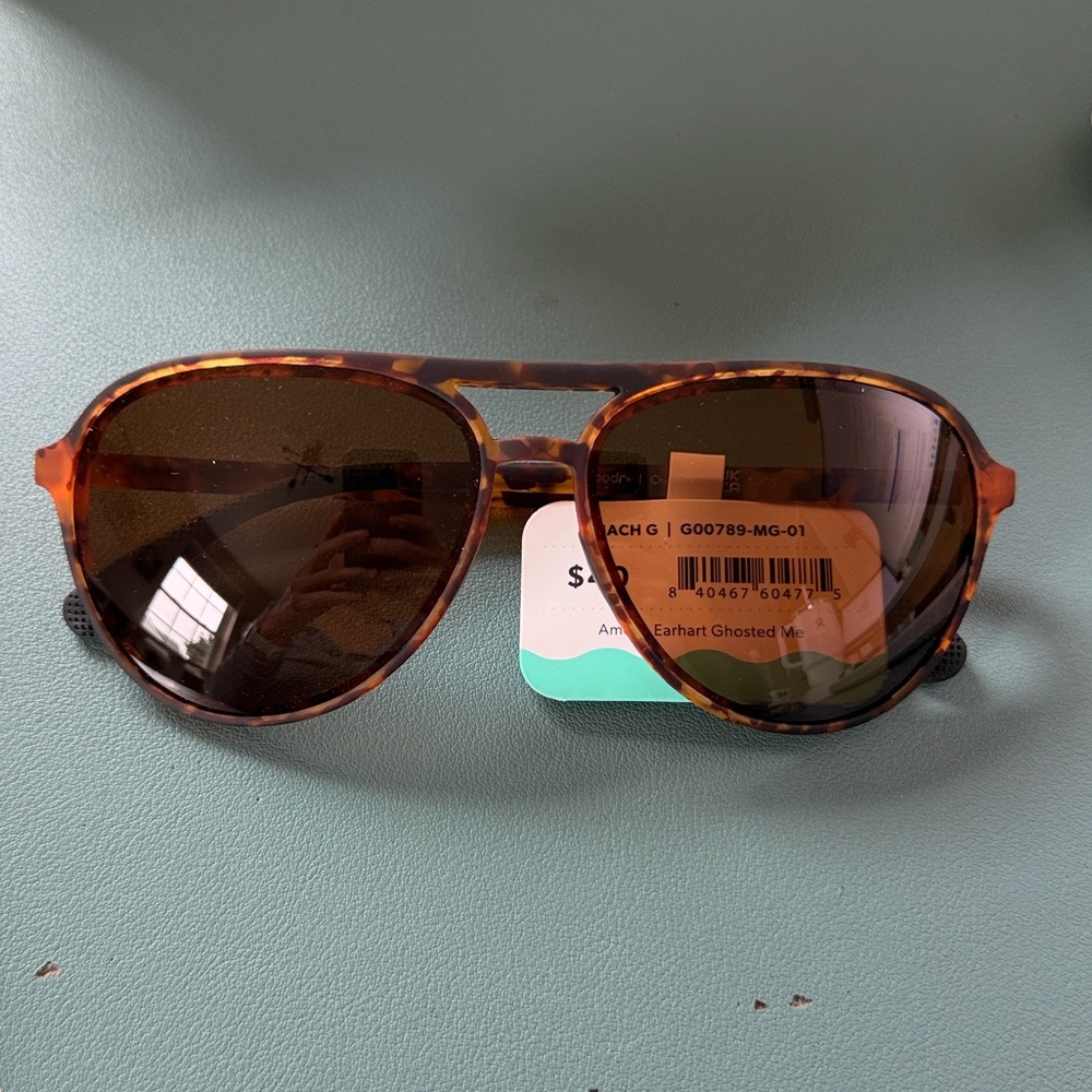 NWT - Goodr Mach G Aviator Sunglasses